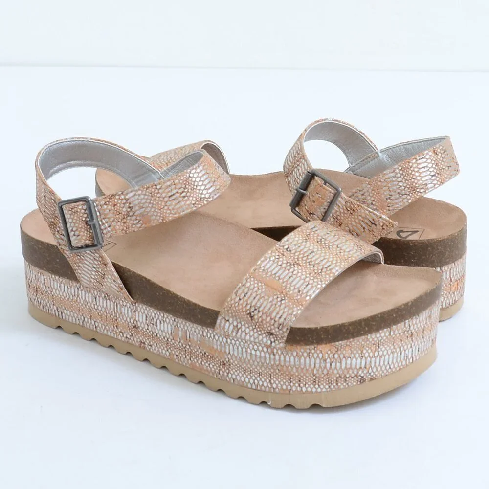 Chinese Laundry Palms Women's 9 Snakeskin Espadrille Platform Sandal Flatform